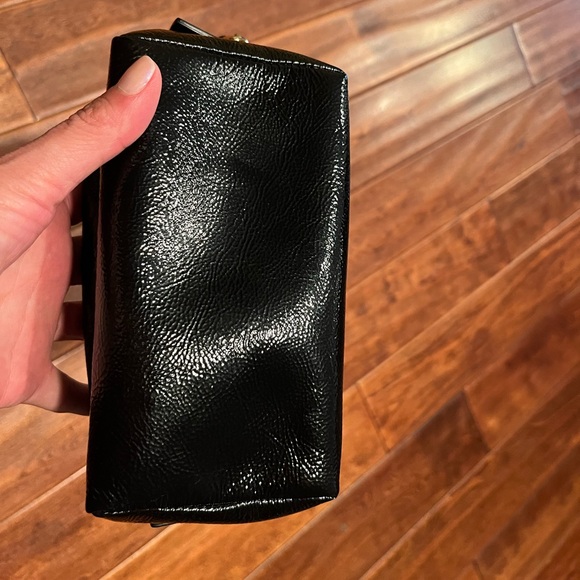 EUC Gucci SoHo Cosmetic Bag - Picture 5 of 10